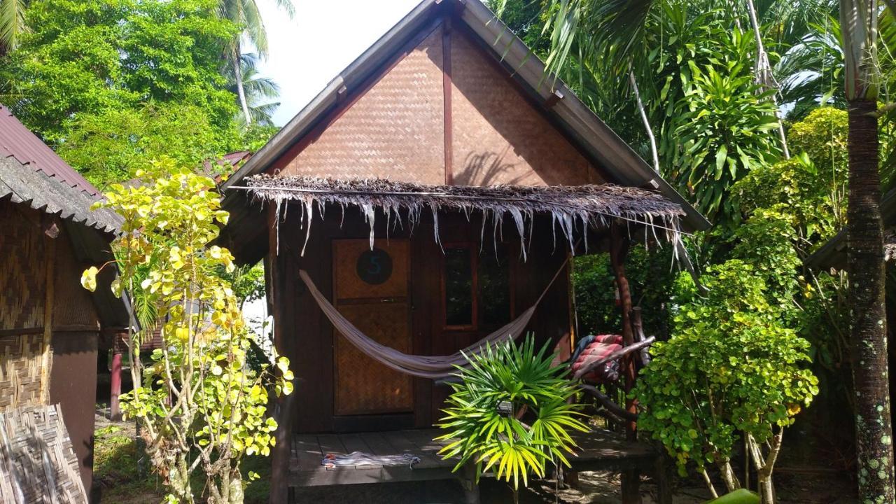 Munchies Bungalows Baan Tai Eksteriør bilde